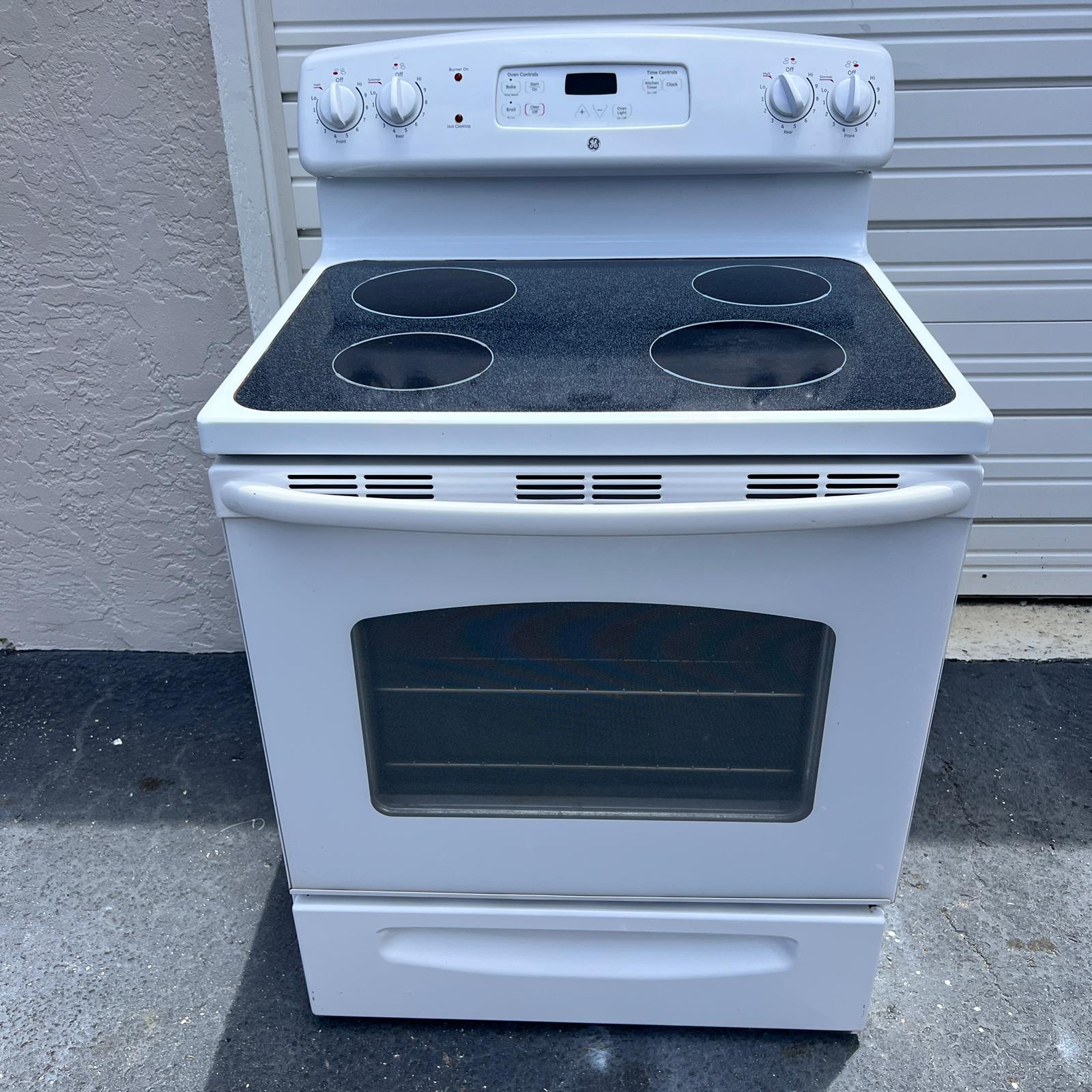 GE Electric Stove GE Electric Stove
